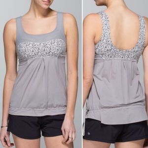 Lululemon Elevate Tank top gray floral sz 6